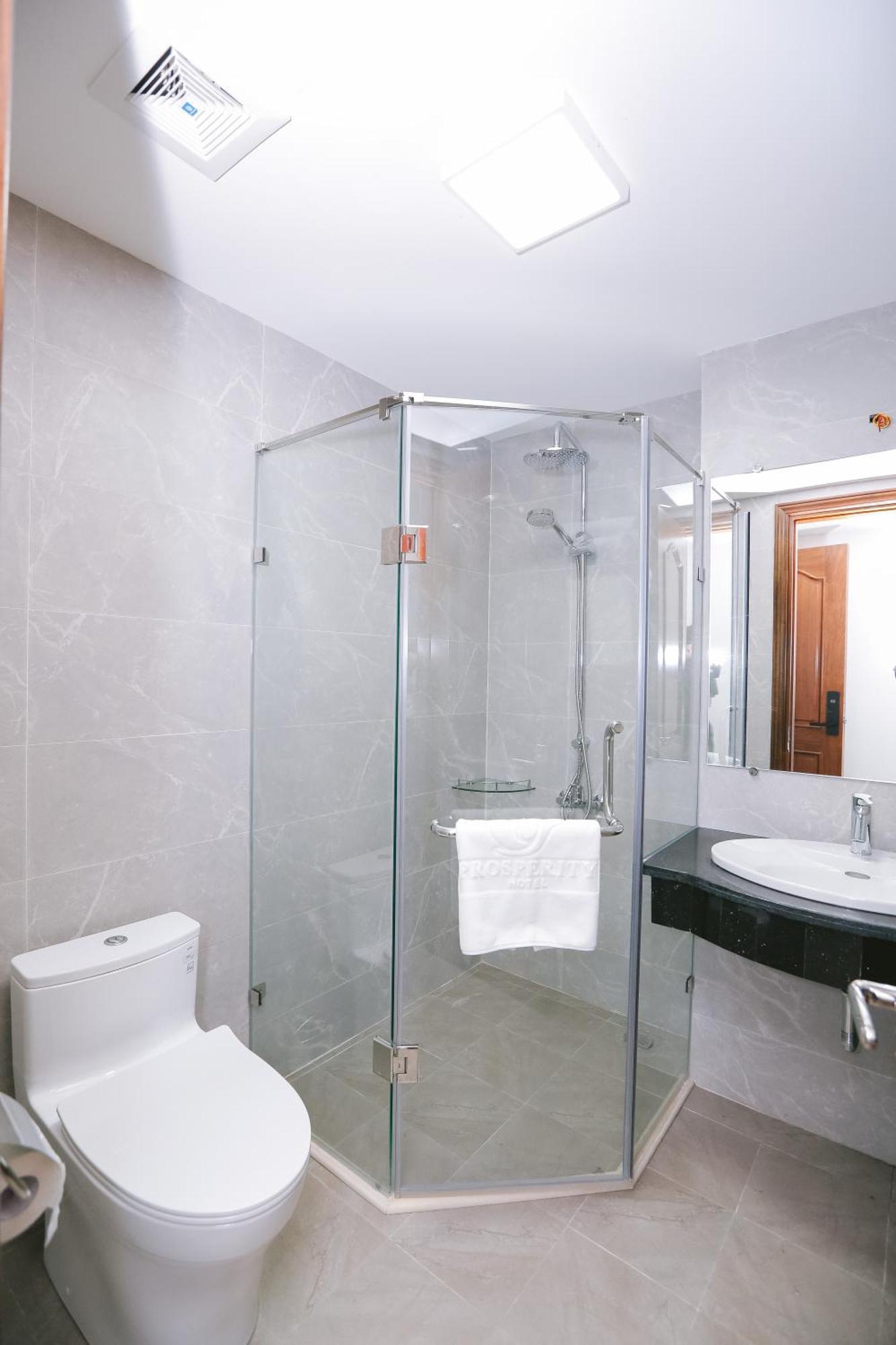 Prosperity Boutique Halong Hotel & Restaurent Χα Λονγκ Εξωτερικό φωτογραφία