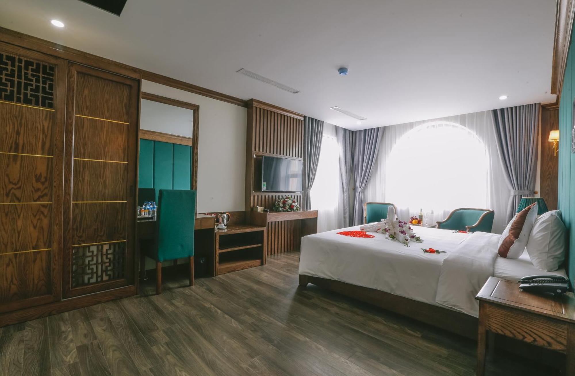 Prosperity Boutique Halong Hotel & Restaurent Χα Λονγκ Εξωτερικό φωτογραφία