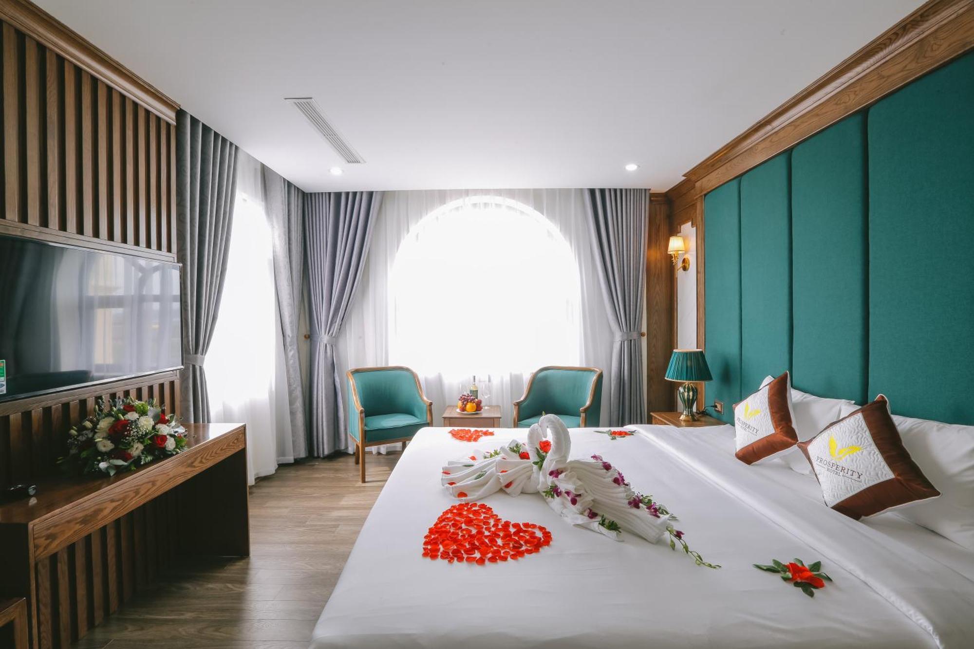 Prosperity Boutique Halong Hotel & Restaurent Χα Λονγκ Εξωτερικό φωτογραφία